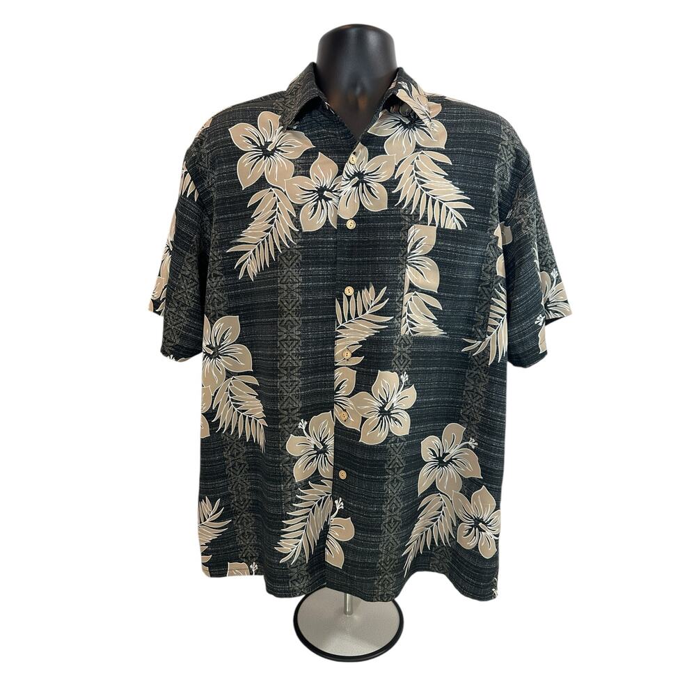 Extreme Gear Men’s Floral Hawaiian Button Down, L
